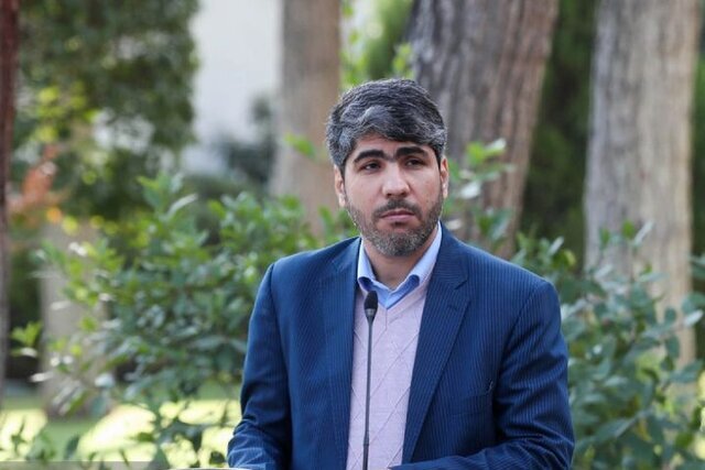 تغییر ساعت کاری با مجوز سران قوا بود