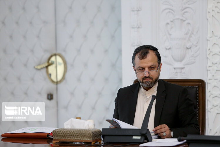 دستور وزیر اقتصاد به سازمان مالیاتی 