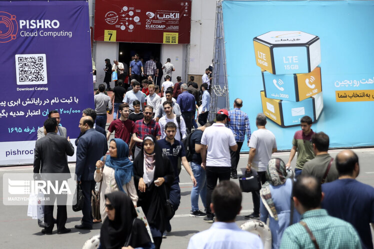 نمایشگاه «الکامپ» فرصتی برای امیدآفرینی در حوزه فناوری اطلاعات است